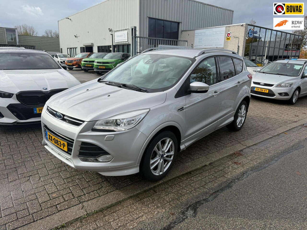 Ford Kuga - 1.5 Titanium Styling Pack 1.5 Titanium Styling Pack, Navi, Camera, NAP, Nette auto - AutoWereld.nl