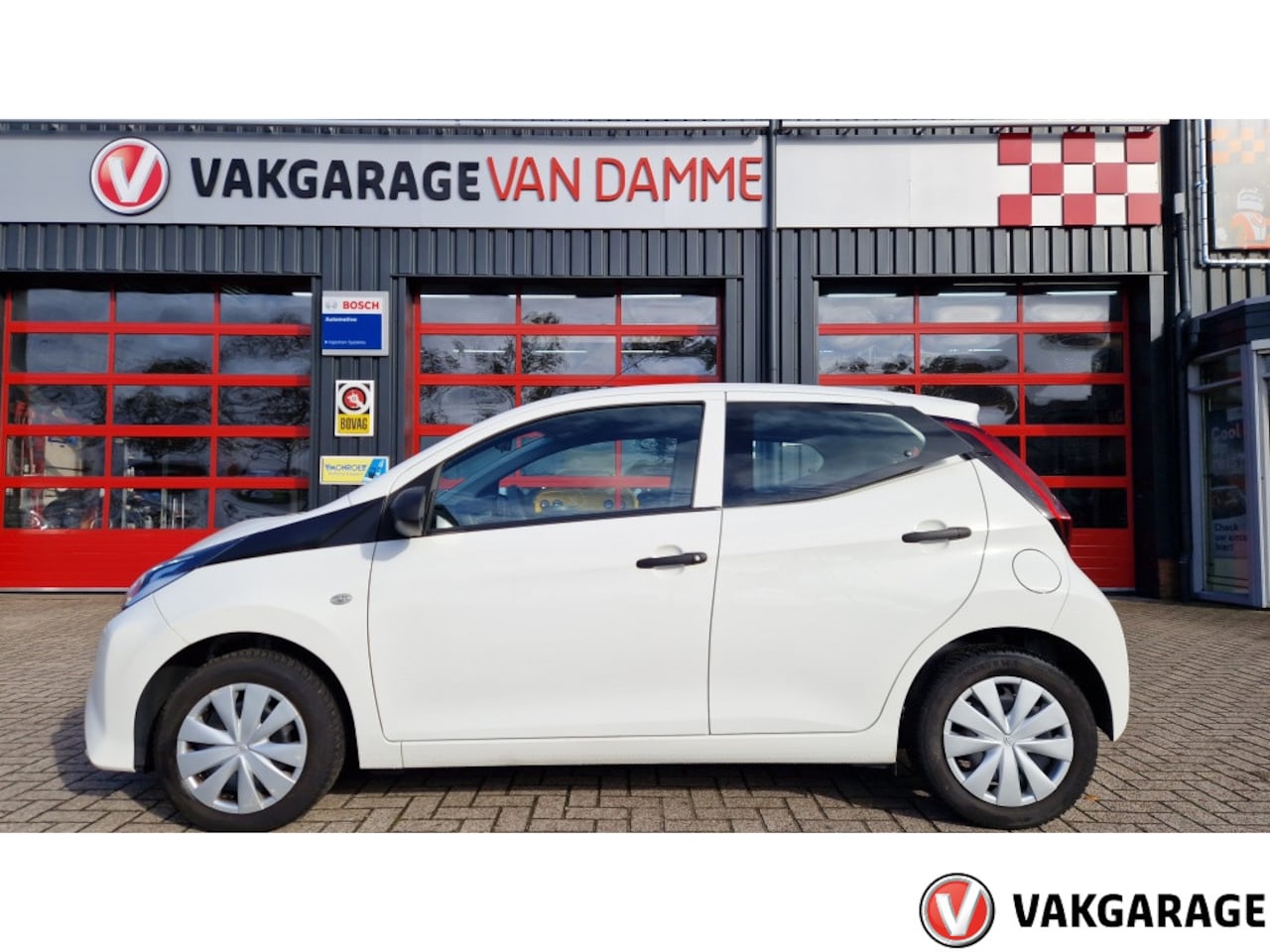 Toyota Aygo - 1.0 VVT-i x-fun 1.0 VVT-i x-fun - AutoWereld.nl