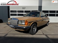 Mercedes-Benz 200-280 (W123) - 280