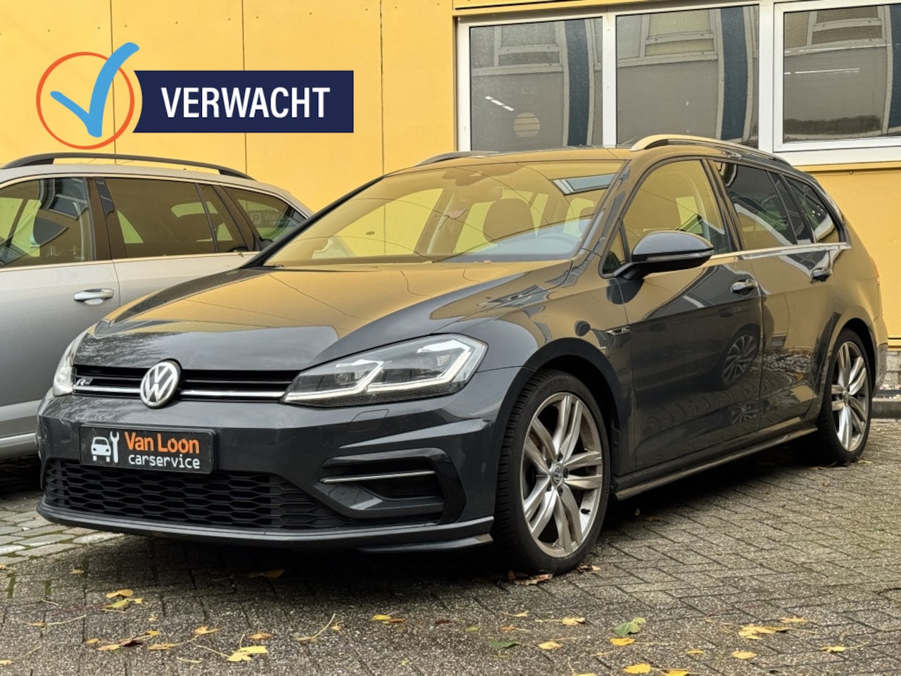 Volkswagen Golf Variant - 1.5TSI 150PK Aut. Highl Bns R/Trekh/Massagestoel/Camera/Virtual - AutoWereld.nl