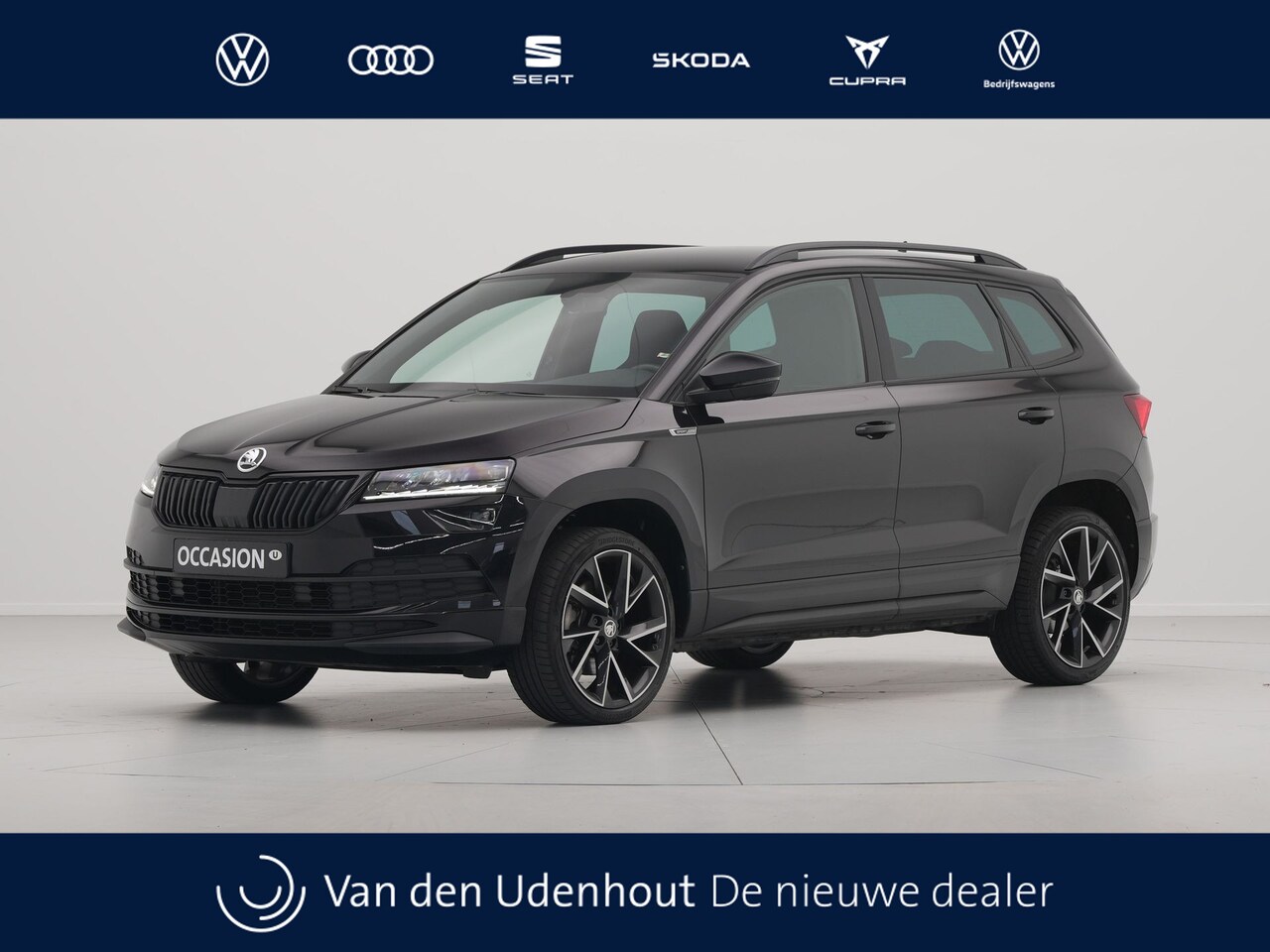 Skoda Karoq - 1.5 TSI 150pk DSG Sportline Business Navigatie 19"velgen Camera Keyless - AutoWereld.nl