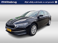 Skoda Octavia Combi - 1.5 TSI MHEV Business Edition / Trekhaak / Carplay / Achteruitrijcamera / Lichtmetalen vel