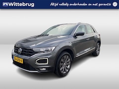 Volkswagen T-Roc - 1.5 TSI Sport / Lederen interieur / Clima / Navi / Camera