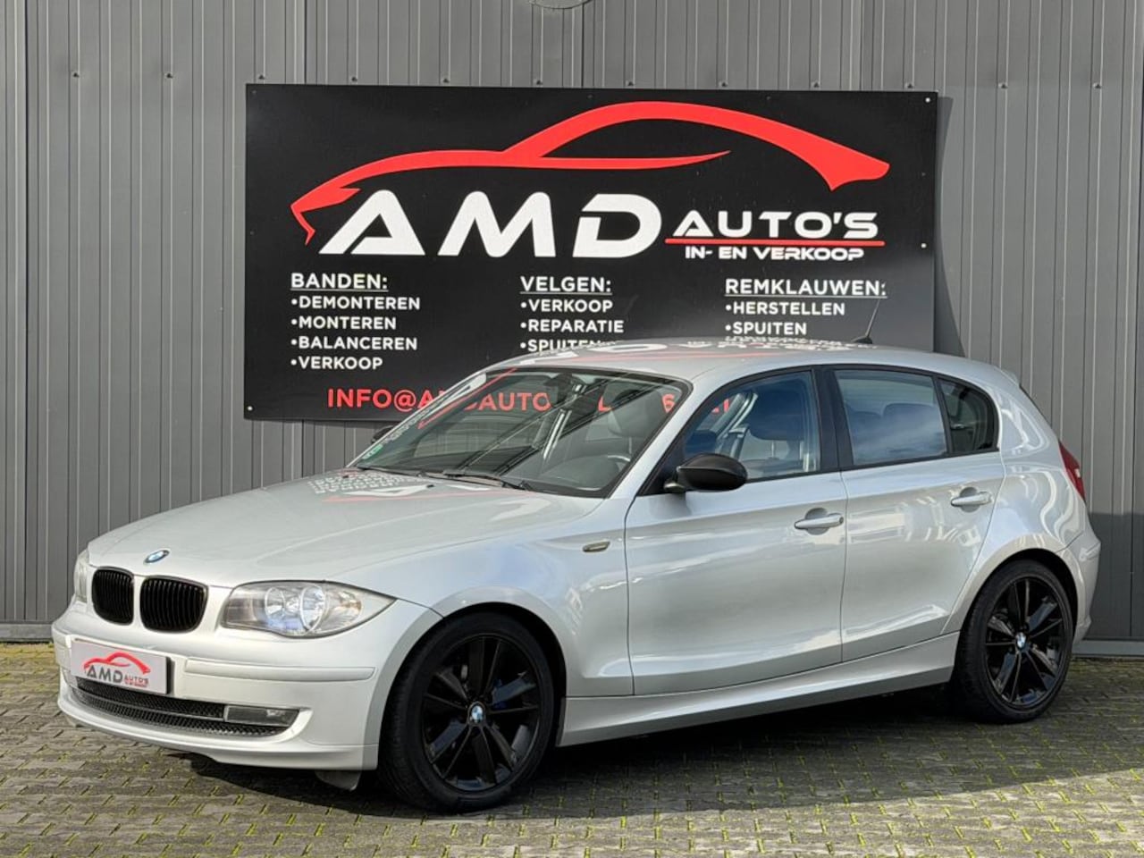 BMW 1-serie - 120i |Nap|Airco|Bekerhouder|Boekjes|Elec Ramen| - AutoWereld.nl