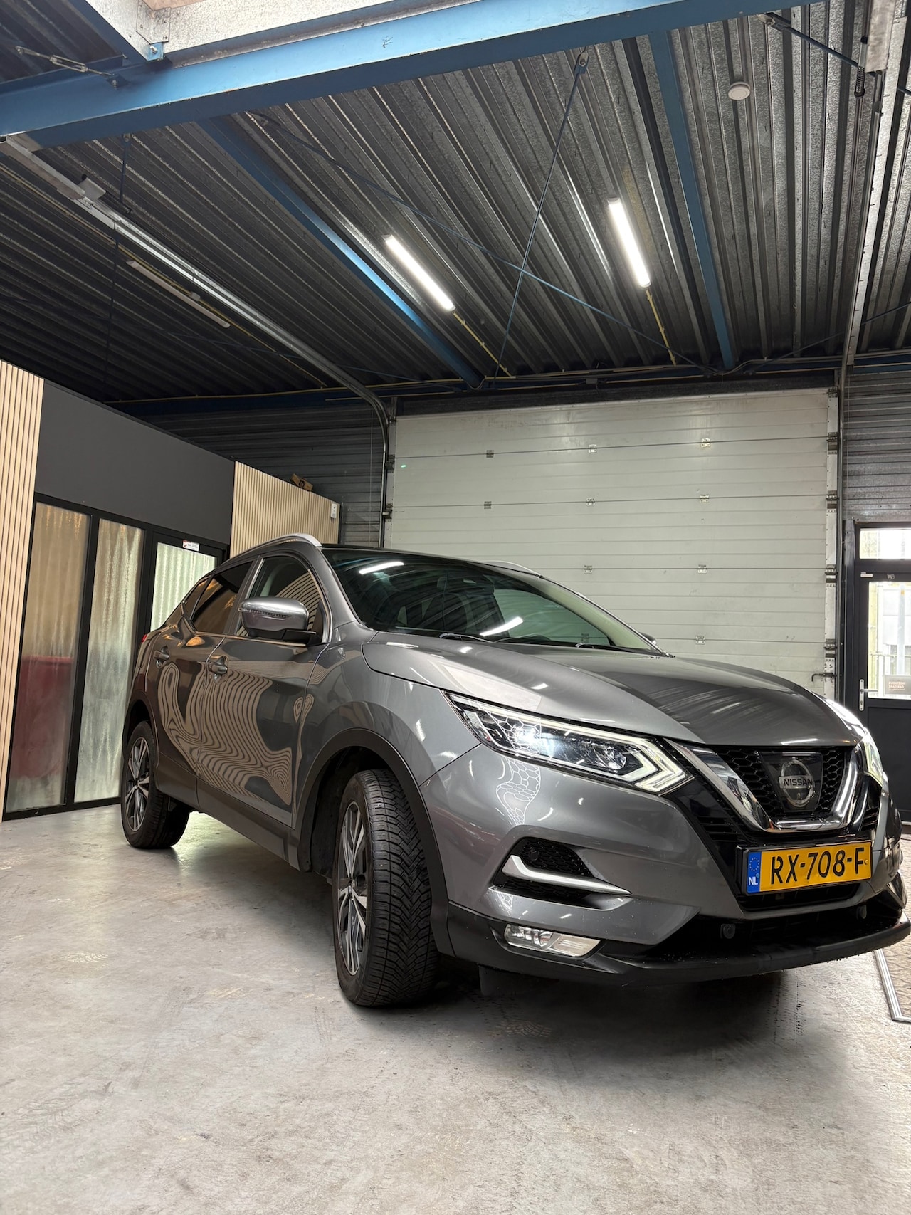 Nissan Qashqai - Nissan Qashqai 1.2 DIG-T Tekna | Navi | Leder | Camera - AutoWereld.nl