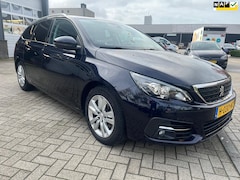 Peugeot 308 SW - 1.2 PureTech Blue Lease Executive