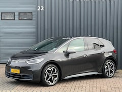 Volkswagen ID.3 - First Plus 58 kWh|1e Eig|ACC|Trekhaak|Cam|Navi|Carplay|Dealer Oh
