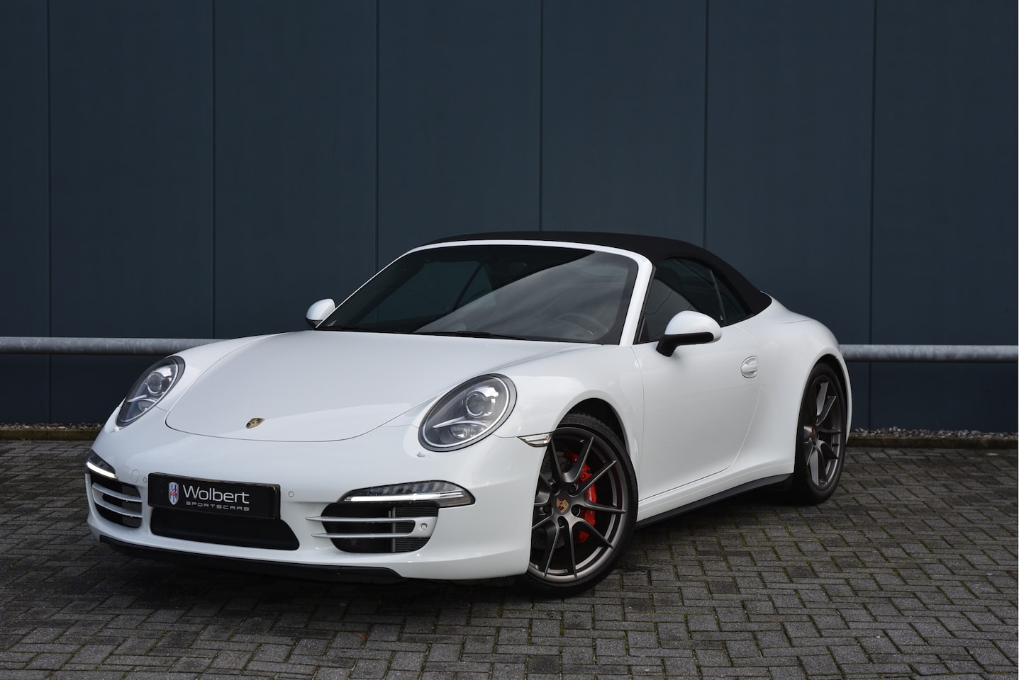 PORSCHE 911 CARRERA 4S