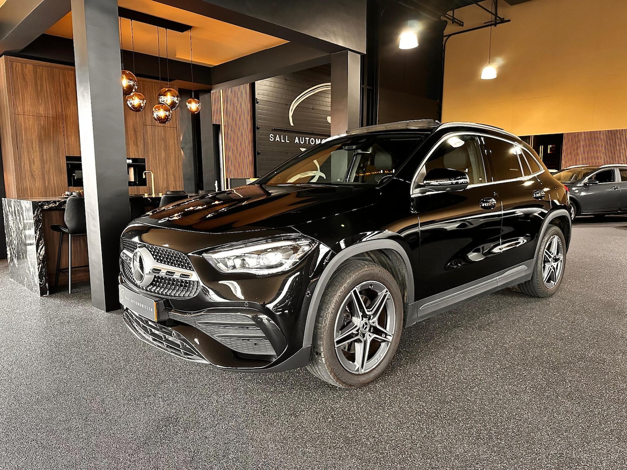 Mercedes-Benz GLA-Klasse - 250 e AMG Line Amg/Pano/Elektrichestoelen/Headup - AutoWereld.nl