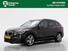 BMW X1 - sDrive18i Executive | M-Sport | afn. Trekhaak | Panoramadak |