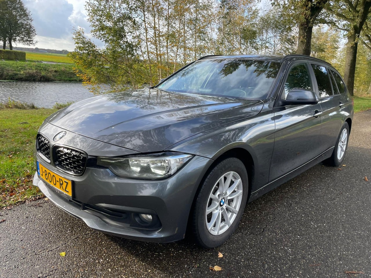 BMW 3-serie Touring - 316d Centennial High Executive 316d Centennial High Executive - AutoWereld.nl