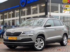Skoda Karoq - 1.0 TSI Pano Navi Apple CarPlay Cruise Nardogrey Boekjes Dealeronderhouden Nieuwe APK