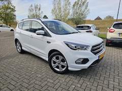 Ford Kuga - 1.5 EcoBoost ST Line