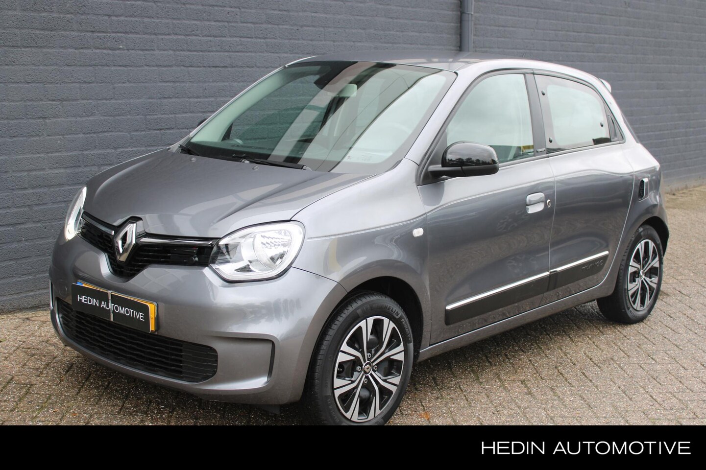 Renault Twingo - 1.0 SCe Limited NL-Auto | 5-deurs | Airco | Radio-DAB-USB | Bluetooth - AutoWereld.nl