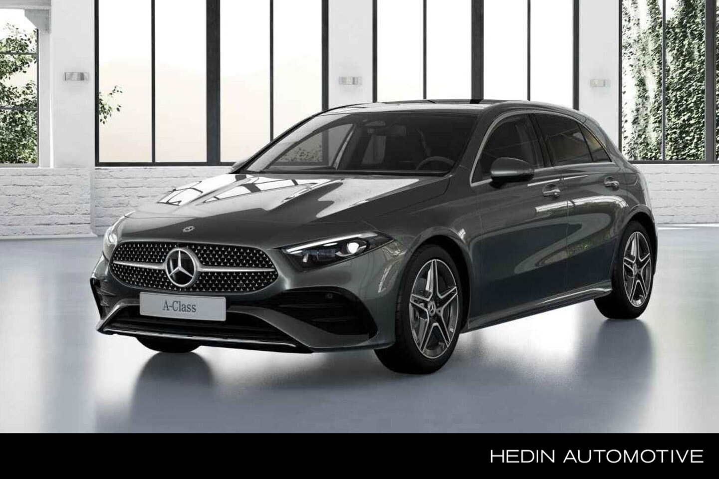 Mercedes-Benz A-klasse - A 180 Automaat Business Solution AMG | Trekhaak - AutoWereld.nl