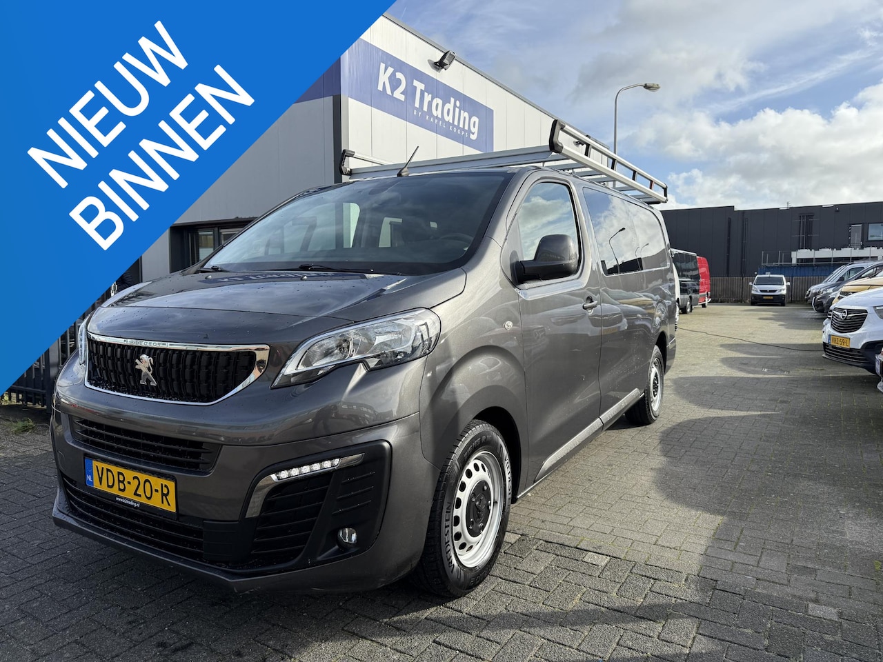 Peugeot Expert - 2.0 BlueHDI 150 Long Premium DC Dubbele Cabine, NAVI  APPLE CARPLAY - AutoWereld.nl