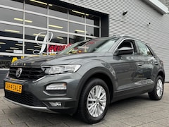 Volkswagen T-Roc - 1.0 TSI Style Business - Navigatie I Airco I PDC- Achteruitrij camera I Sport velgen I dea