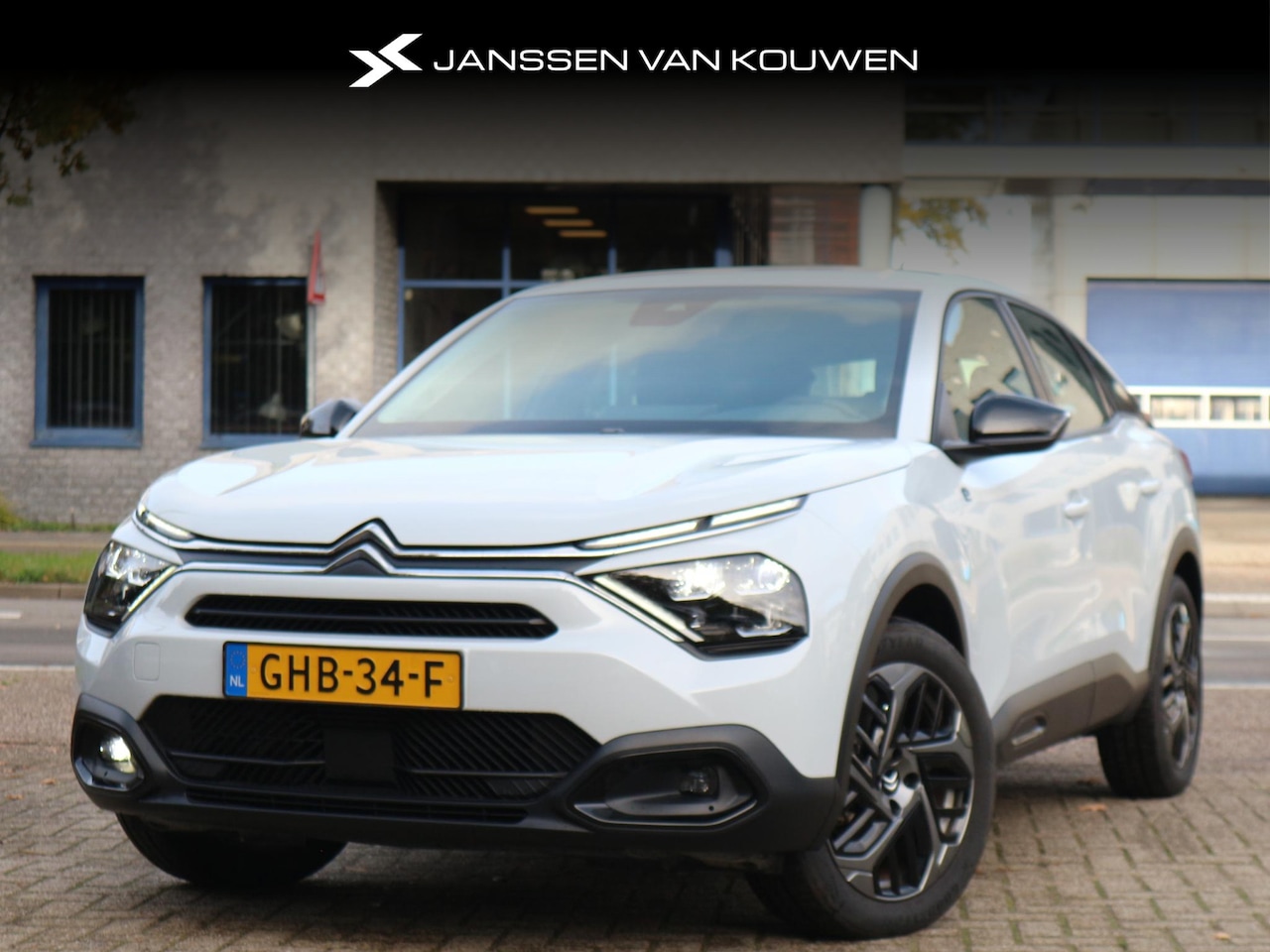 Citroën Ë-C4 - Plus 54 kWh / Long Range / Apple Carplay / Climate Control - AutoWereld.nl