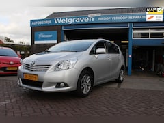 Toyota Verso - 1.8 VVT-i Business 93000 km pano navi zeer netjes