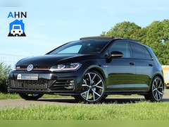 Volkswagen Golf - 7.5 GTI DSG / Vol Opties / 230PK / DSG / ACC / Pano / Virtual Cockpit / Camera / Navi / 19