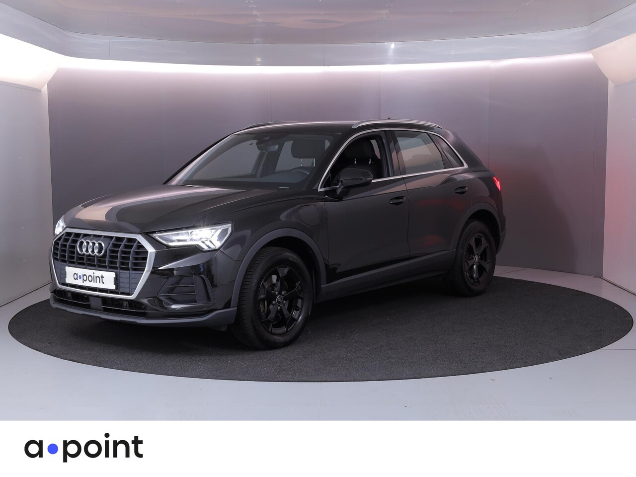 Audi Q3 - 45 TFSI e Business Edition 245 pk S-tronic | Navigatie | Parkeersensoren | Adaptieve cruis - AutoWereld.nl