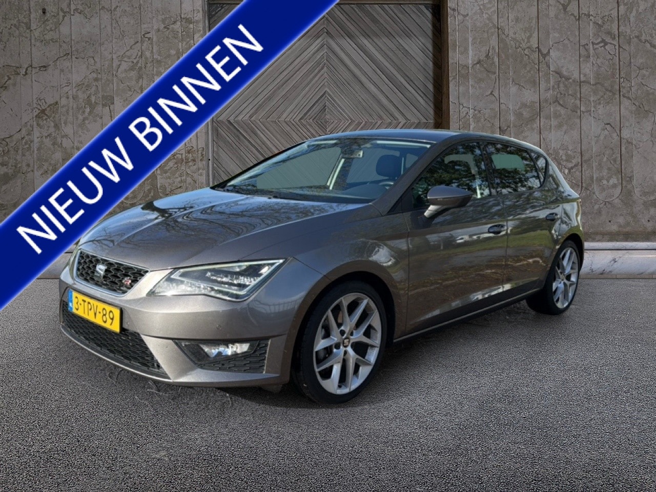 SEAT Leon - 1.4 TSI FR Dynamic 1.4 TSI FR Dynamic 141 pk, led , navi - AutoWereld.nl
