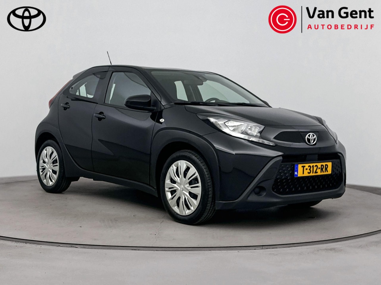 Toyota Aygo X - 1.0 VVT-i MT Play | Apple Carplay / Android Auto | Adaptive Cruise | Airco | Camera | Rijs - AutoWereld.nl