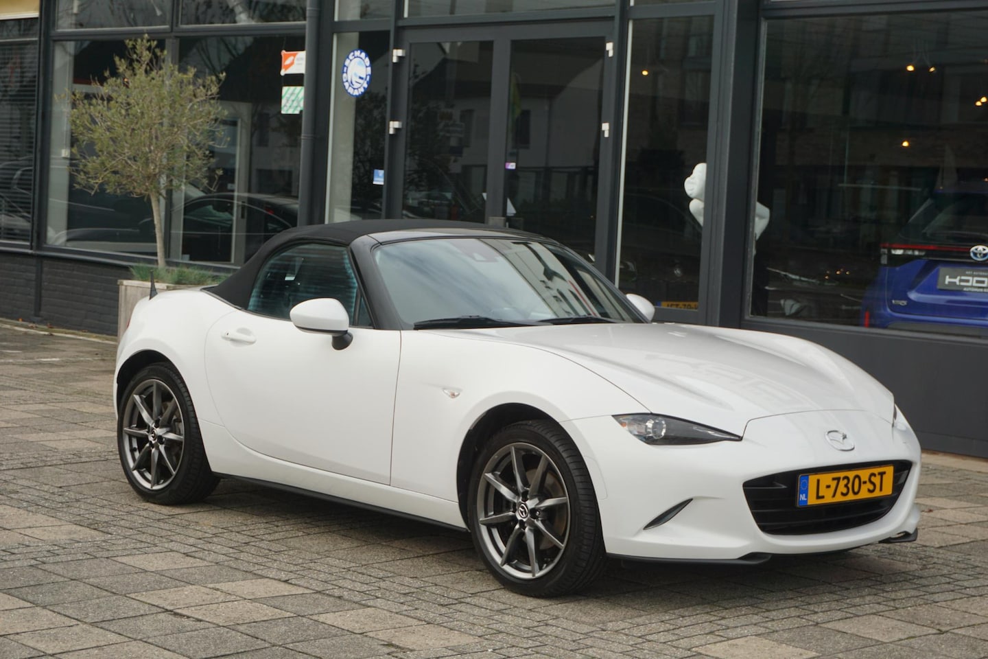 Mazda MX-5 - 2.0 SkyActiv-G 160 GT-M 2.0 SkyActiv-G 160 GT-M - AutoWereld.nl