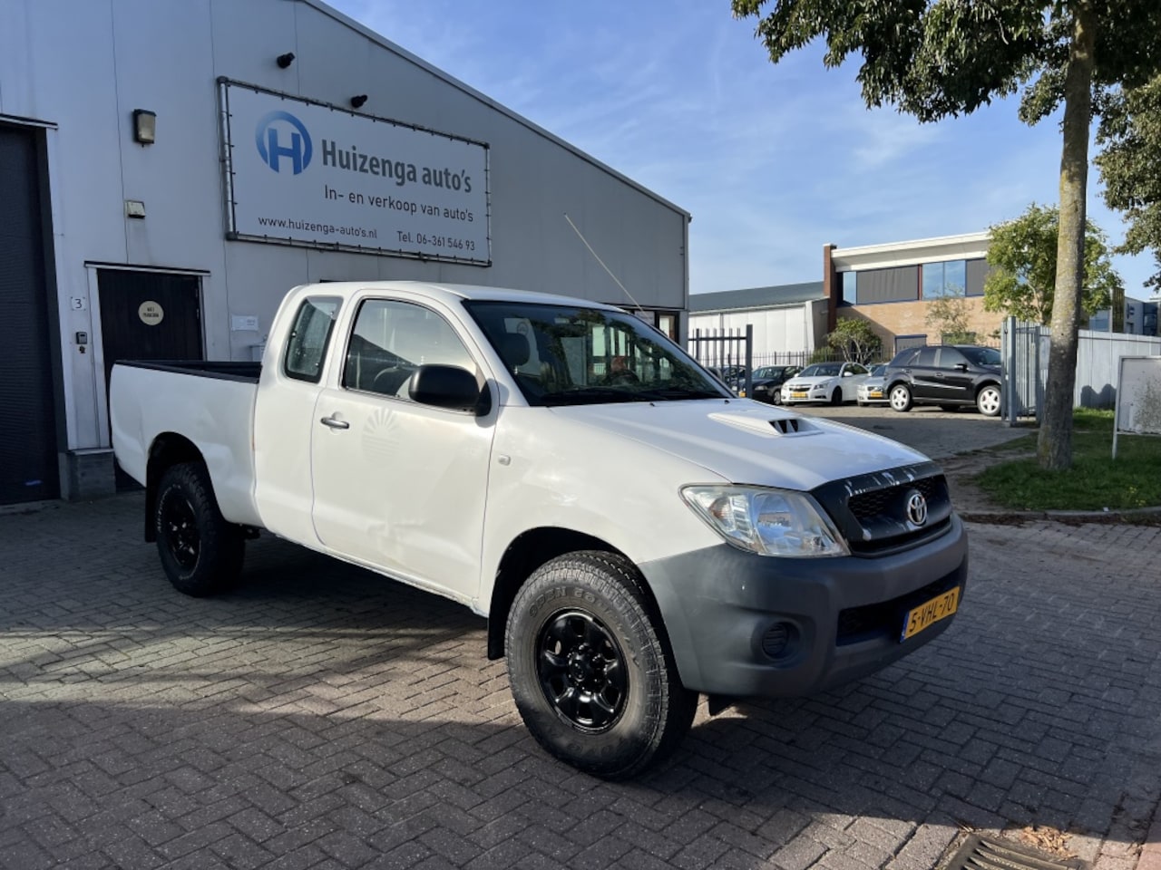 Toyota HiLux - 2.5 D-4D LX Xtra Cab 2.5 D-4D LX Xtra Cab - AutoWereld.nl