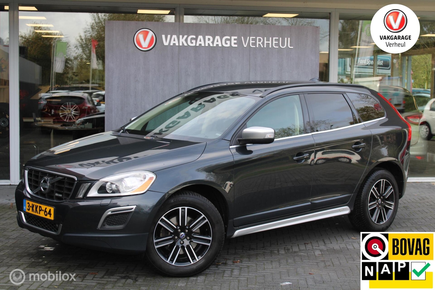 Volvo XC60 - 2.0 T5 R-Design|Automaat|Boekjes|Nap - AutoWereld.nl
