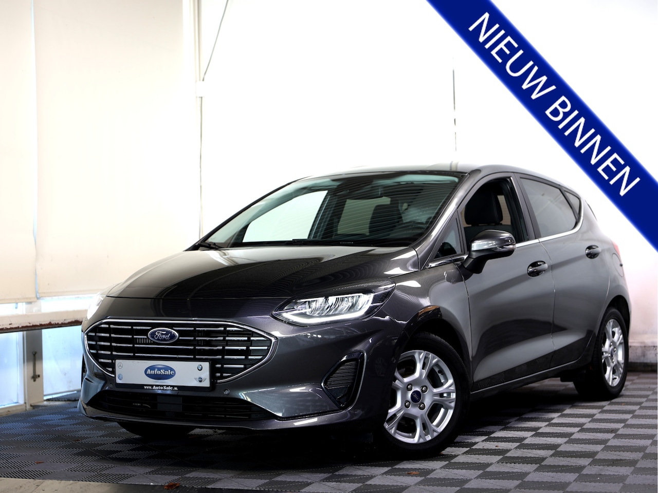 Ford Fiesta - 1.0 EcoBoost Hybrid Titanium AUT CARPLAY DAB STUURVW '22 - AutoWereld.nl