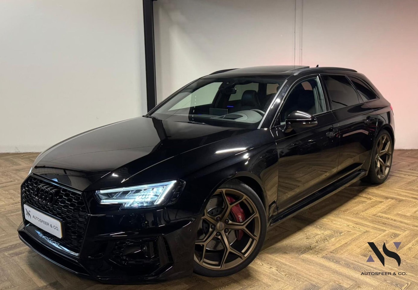 Audi A4 Avant - 2.9 TFSI RS 4 quattro PANO KEYLESS EVENTURI - AutoWereld.nl