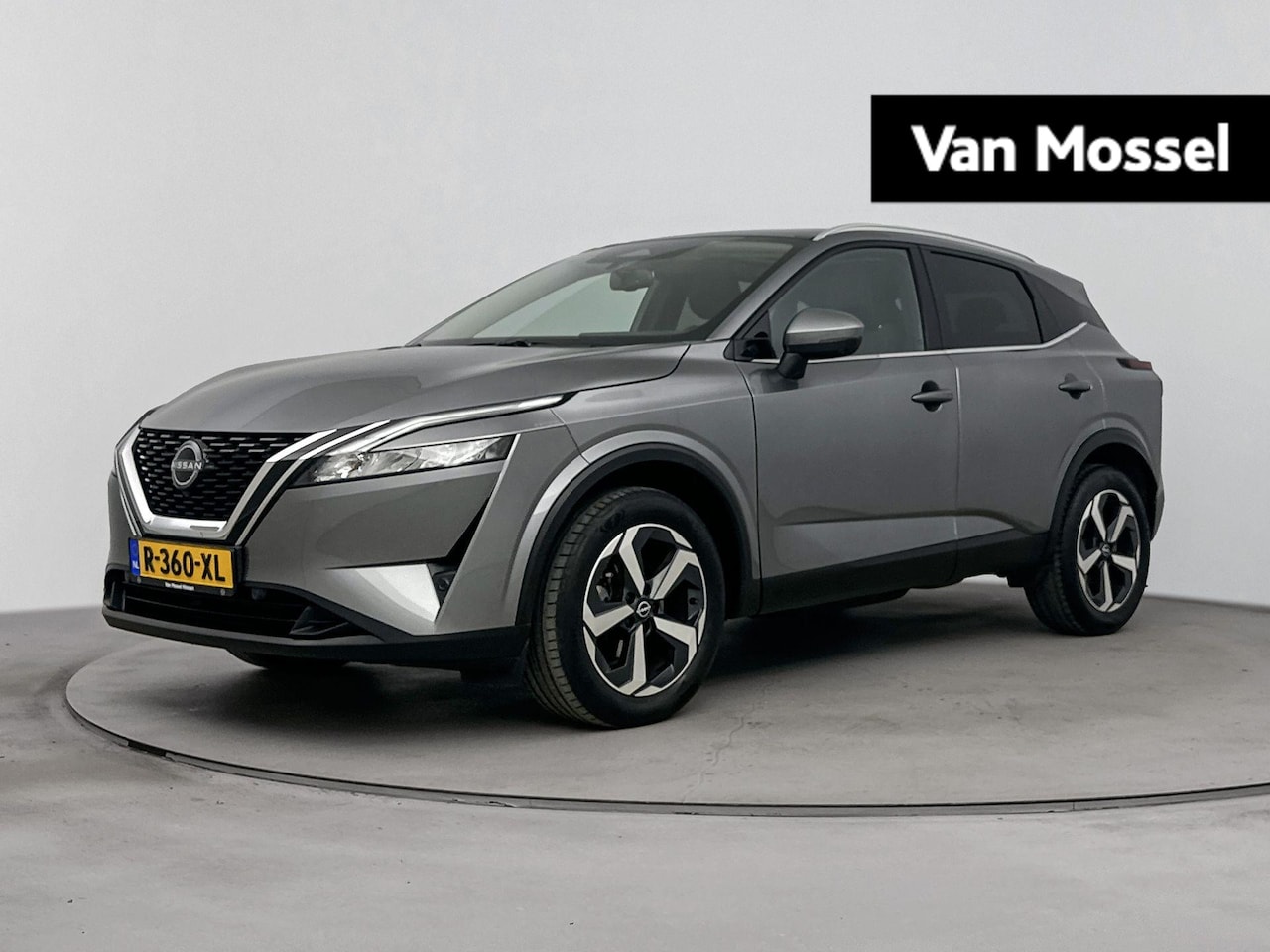 Nissan Qashqai - 1.3 MHEV N-Connecta 140PK | Navigatie | Panoramadak | 360 Camera | Apple CarPlay & Android - AutoWereld.nl