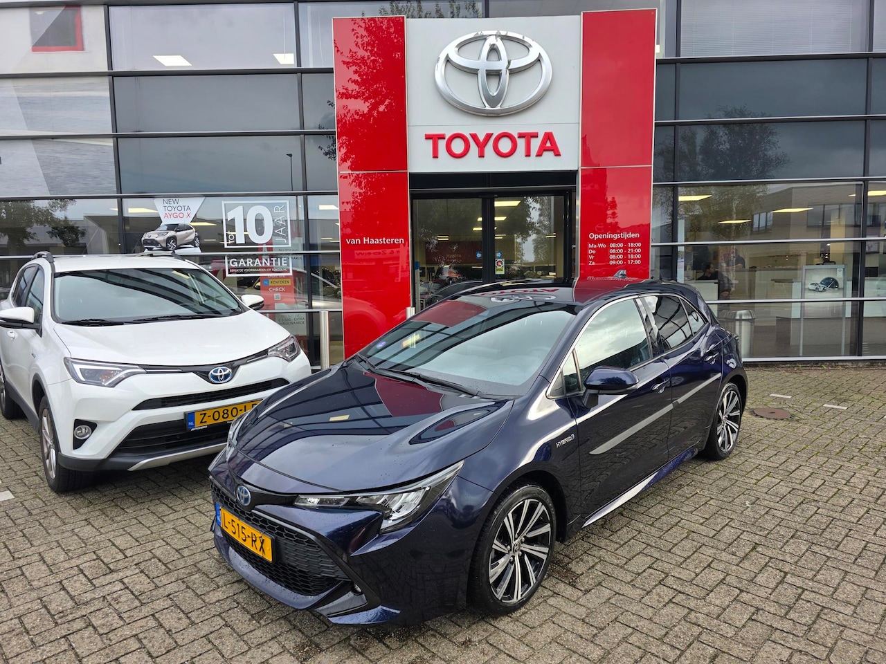 Toyota Corolla - 1.8 Hybrid 122pk CVT Dynamic - AutoWereld.nl