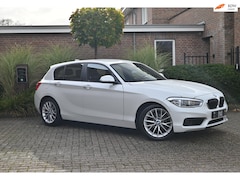 BMW 1-serie - 118i Edition Shadow 136 PK Keyless Leder Stoelverwarming 17''