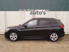 BMW X1 - xDrive25e Executive -NAVI-ECC-HUD-CAM-PDC