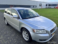 Volvo V50 - 1.8 Edition II / Airco / Cruise / Trekhaak / NAP / APK /