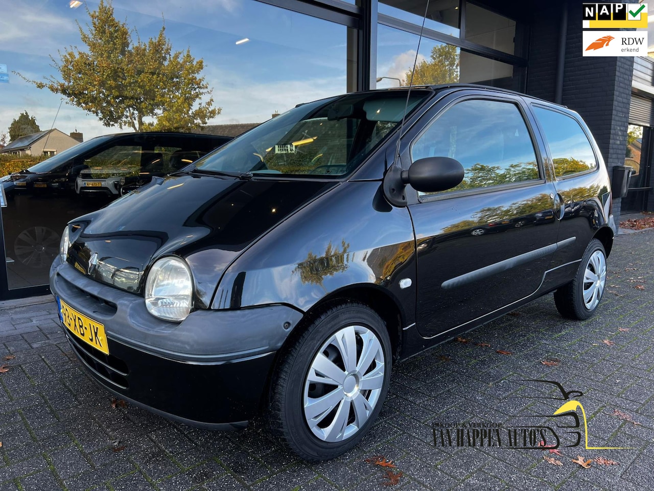 Renault Twingo - 1.2 Emotion . APK 10-2026 , 92560 KM - AutoWereld.nl
