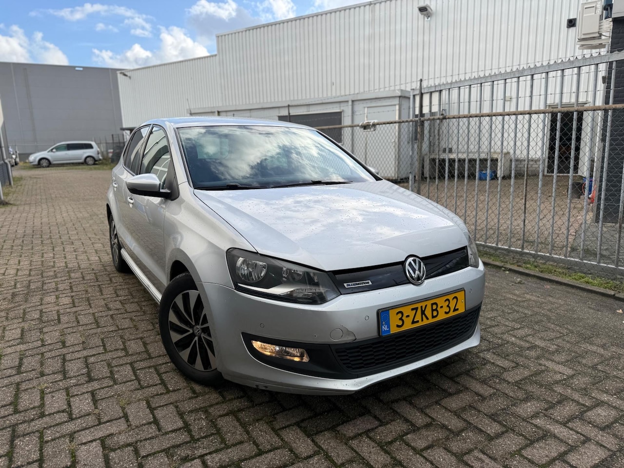 Volkswagen Polo - 1.4 TDI BlueMotion 5D EURO6|PDC|NAVI|LMV - AutoWereld.nl