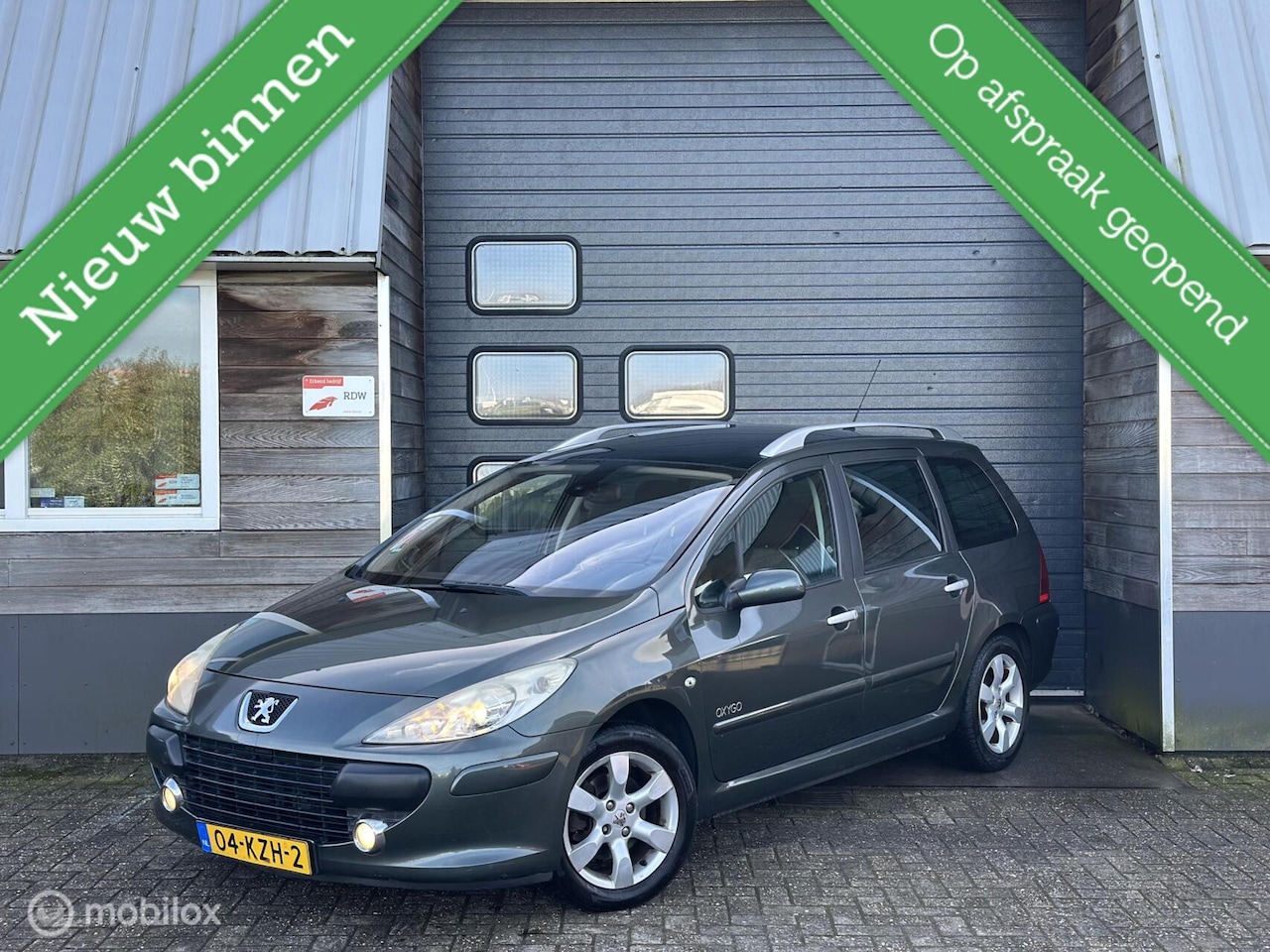 Peugeot 307 SW - 1.6-16V Pack 1.6-16V Pack,Airco,pano,7 persoons - AutoWereld.nl
