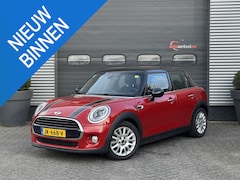 MINI Cooper - 1.5 Chili Serious Business | Navigatie | Climate Control | Parkeersensoren | Lichtmetalen