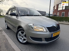 Skoda Fabia Combi - 1.2 TSI Arctic BJ 2013 AIRCO/MET 16 INCH/ZEER NETJES