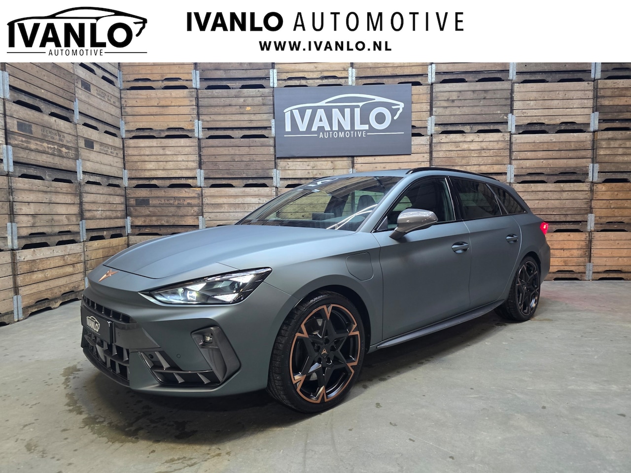 CUPRA Leon Sportstourer - 1.5 TSI e-Hybrid VZ Performance MatGroen Pano Kuipstoelen Clima camera Navi 19"LM 272 PK! - AutoWereld.nl