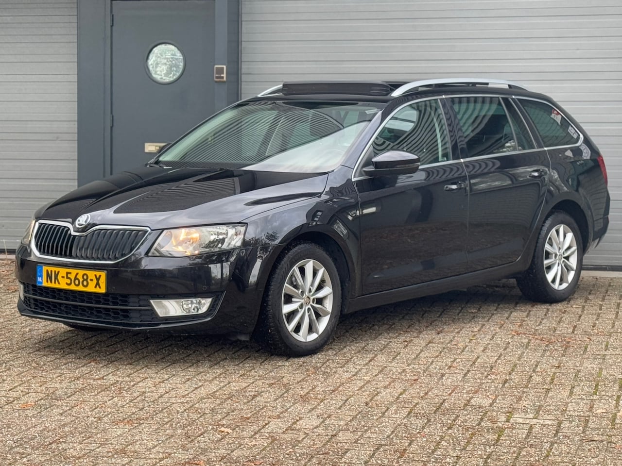 Skoda Octavia Combi - 1.6 TDI Greentech Ambition Business 1.6 TDI Greentech Ambition Business - AutoWereld.nl