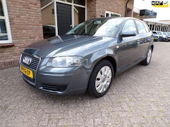 Audi A3 Sportback - 1.6 Attraction Airco