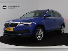 Skoda Karoq - 1.5 TSI ACT Business Edition (TREKHAAK, STOELVERVARMING, ACHTERUITIJCAMERA, SFEERVERLICHTI