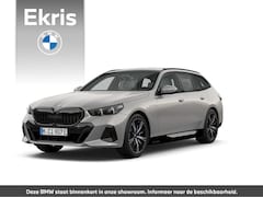 BMW 5-serie Touring - 550e xDrive M Sportpakket Pro | Panoramadak | Bowers & Wilkins | Trekhaak | Comfort Pack |