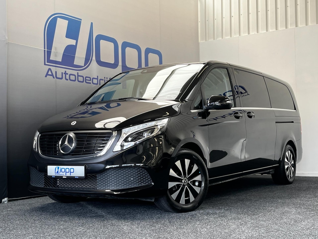 Mercedes-Benz EQV - 300 L3 - 8 Pers. - Camera - Elec. Schuifd. - Leer - Incl. Garantie - AutoWereld.nl