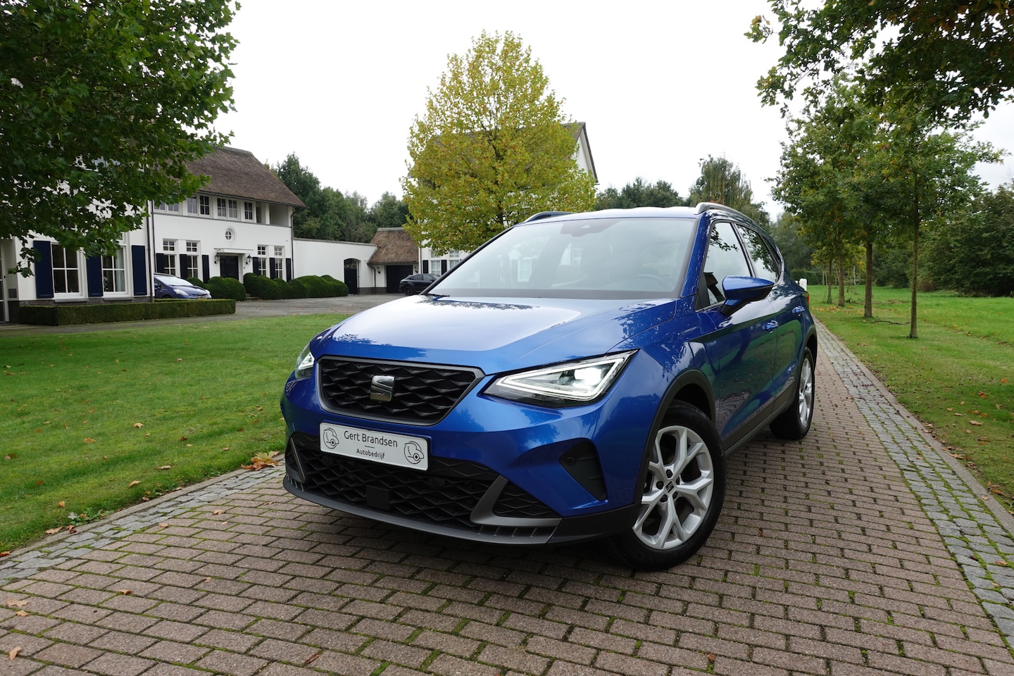 SEAT Arona - 1.0 EcoTSI FR Business Connect | Automaat | LED | CarPlay | Stoelverwarming | Camera | - AutoWereld.nl