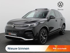 Volkswagen Tiguan - 1.5 eHybrid R-Line Edition 272PK DSG Pano-Schuifdak, Trekhaak, 360gr. camera, Adaptieve Cr